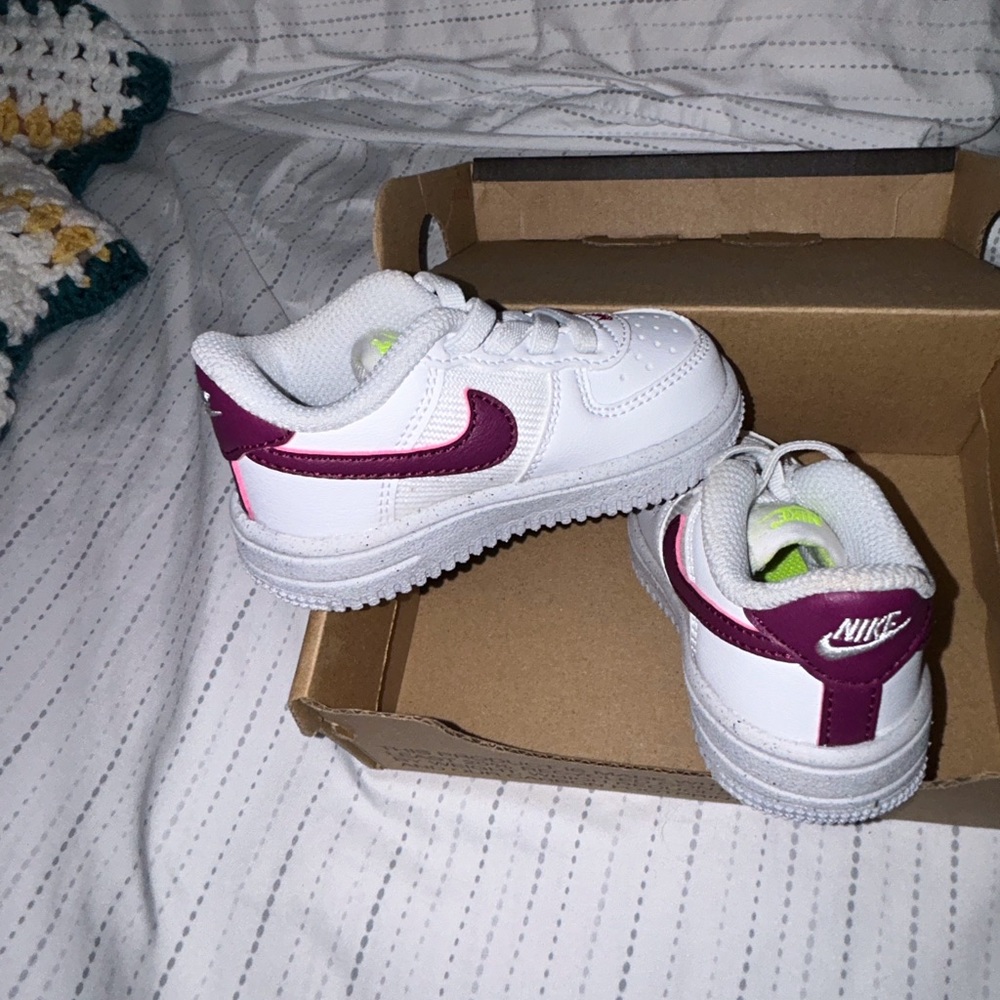 Nike Shoes 3c